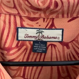 Tommy Bahama silk mens shirt.